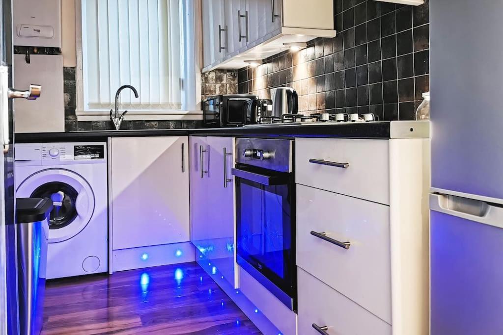 Glasgow Southside: Cosy 2 Bedroom Apartment Exterior photo