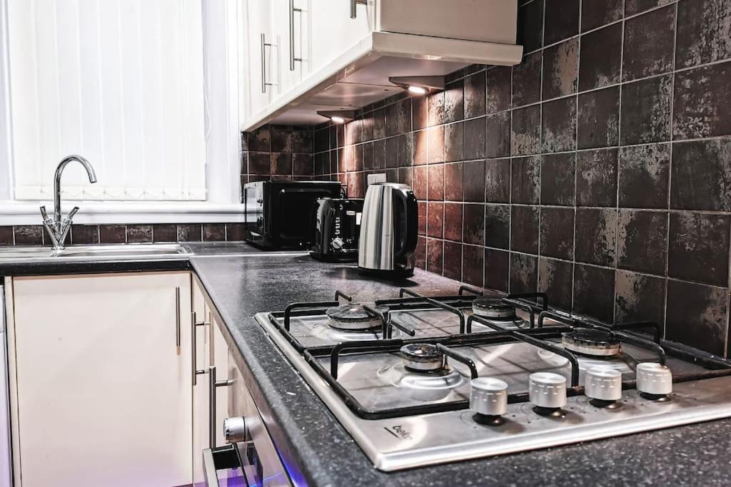 Glasgow Southside: Cosy 2 Bedroom Apartment Exterior photo